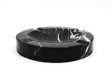 Cargar imagen en la galería, Cenicero en Mármol Negro o Blanco