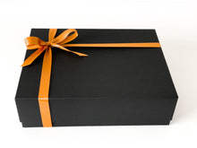 Cargar imagen en la galería, Set de Cocina con Caja de Regalo