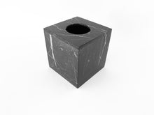 Cargar imagen en la galería, Kleenera Cuadrada en Mármol Blanco, Negro o Gris