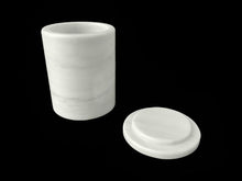 Cargar imagen en la galería, Algodonero con Tapa en Mármol Negro o Blanco